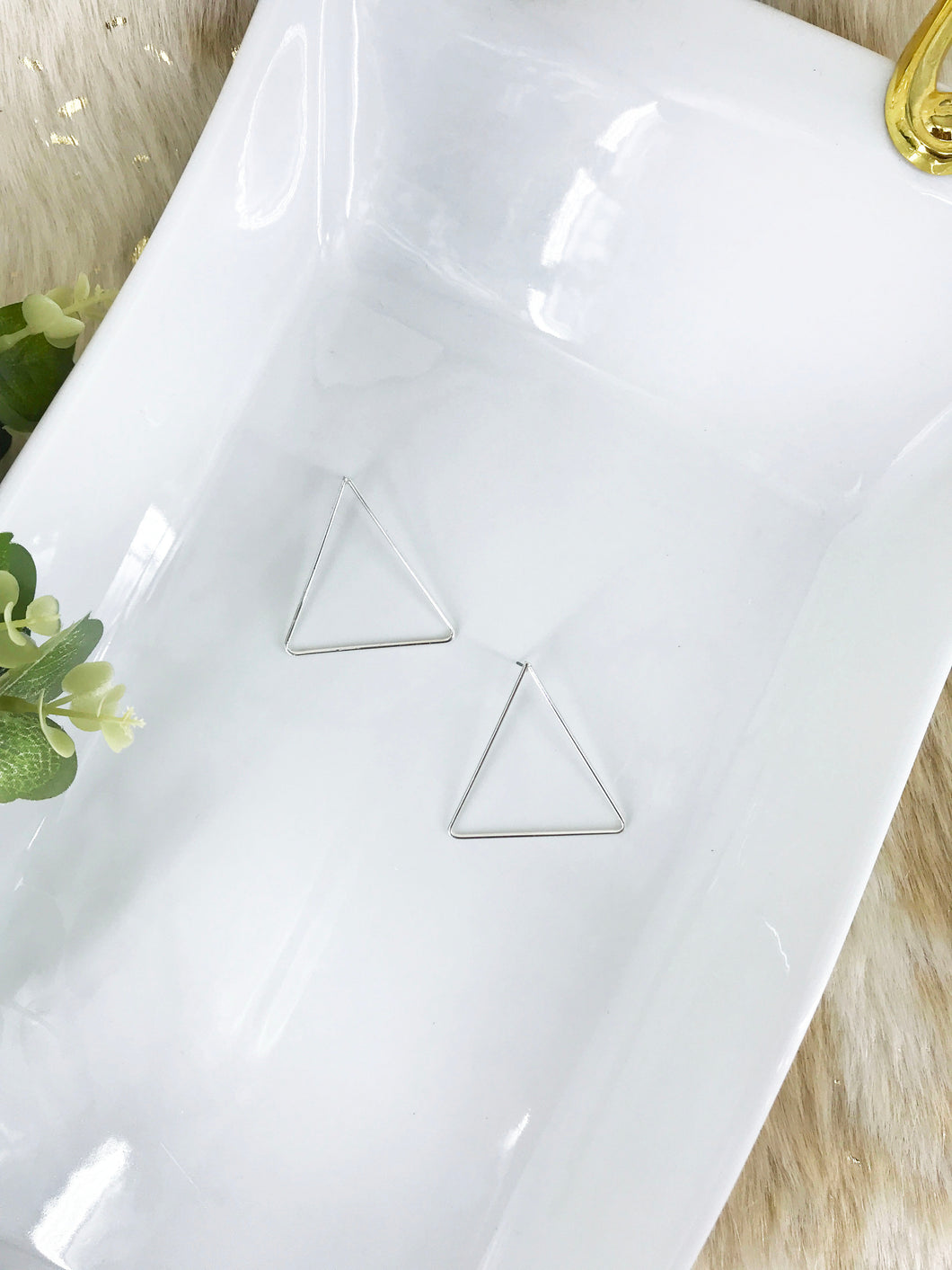 Triangle Pendant Stud Earrings - E19-3311