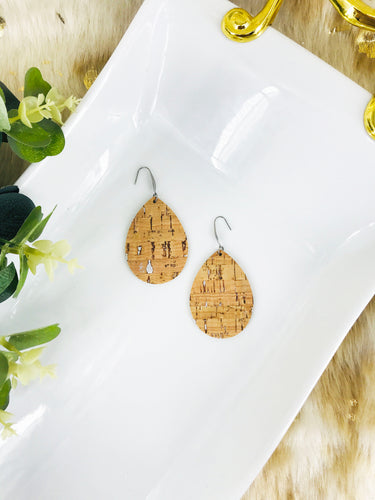 Silver Speckled Cork on Leather Earrings - E19-3541