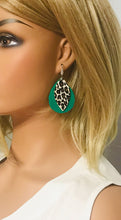 Load image into Gallery viewer, Green Suede and Cheetah Leather Earrings - E19-441