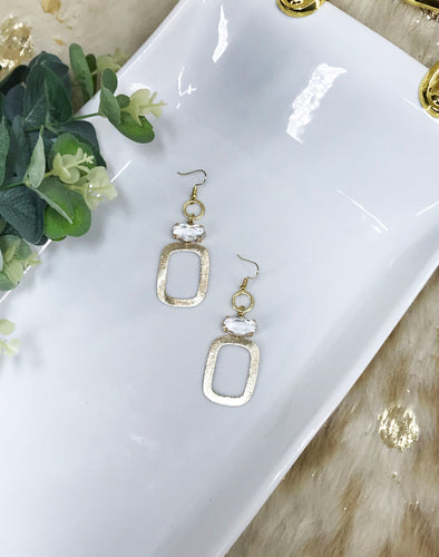 Stone & Brushed Gold Pendant Earrings - E19-4426