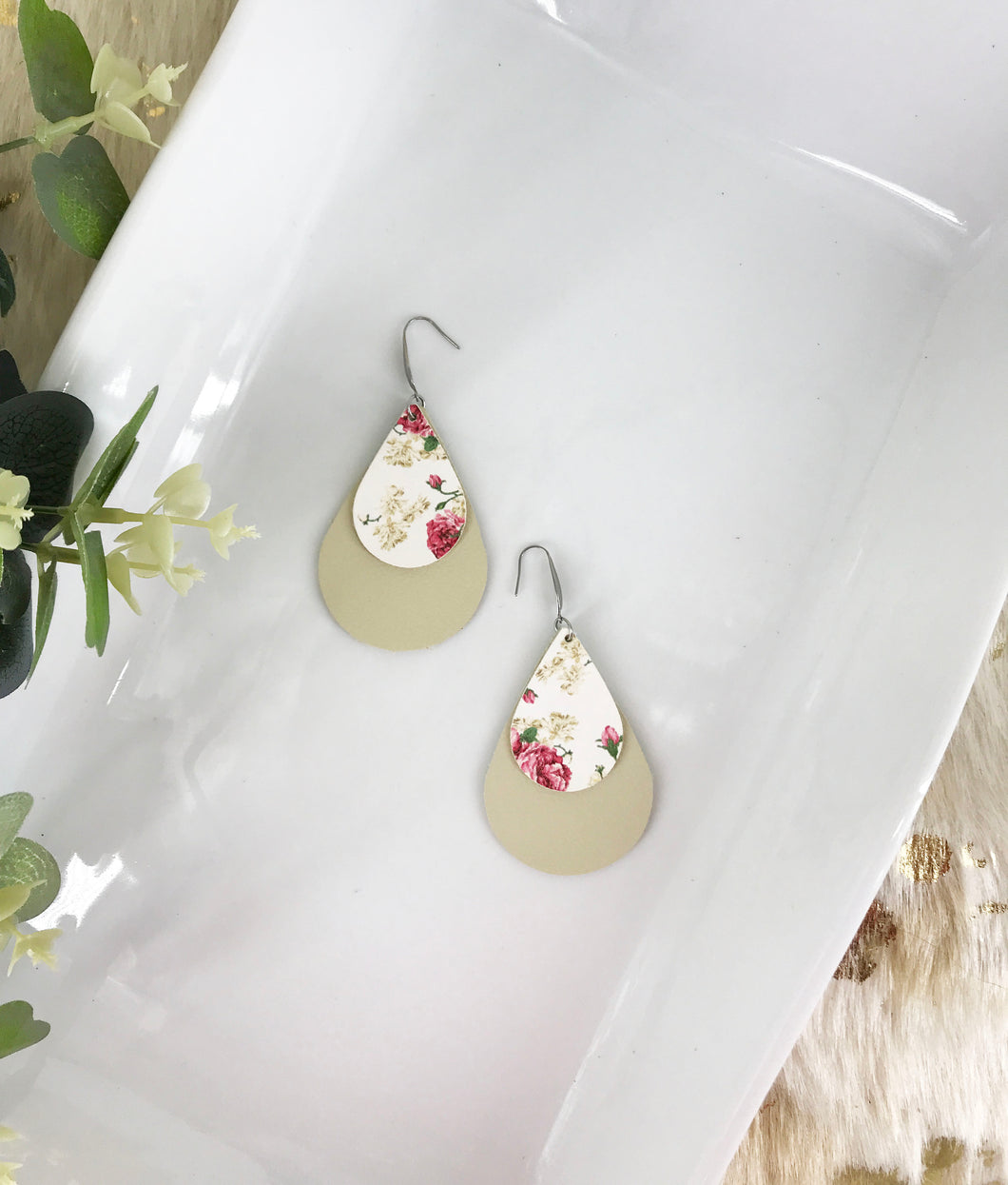 Tan and Floral Layered Leather Earrings - E19-580