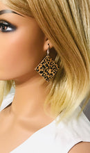 Load image into Gallery viewer, Spotted Cheetah Cork Leather Earrings - E19-900