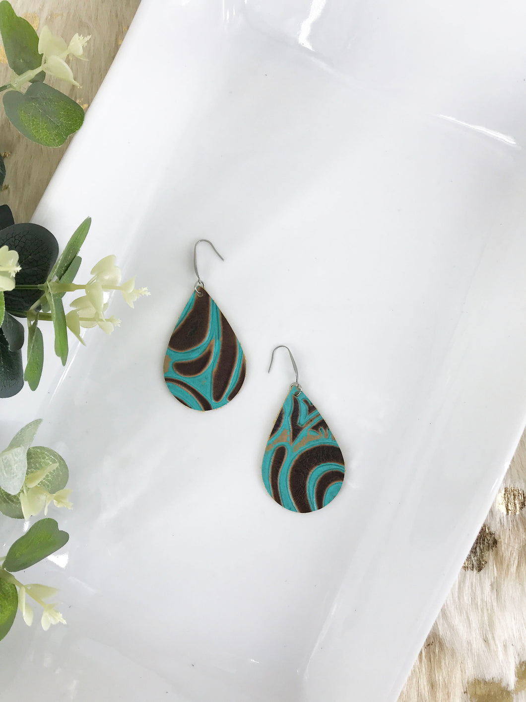 Turquoise and Brown Embossed Leather Earrings - E19-902