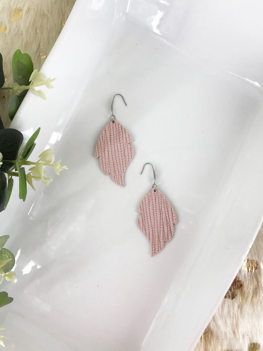 Light Pink Palm Leaf Leather Earrings - E19-959