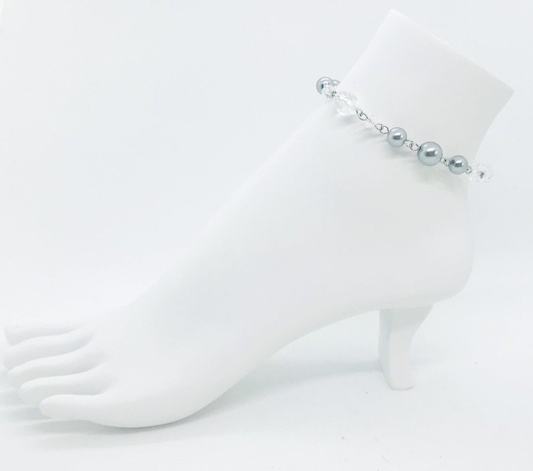 Gray Pearl and Clear Glass Bead Anklet