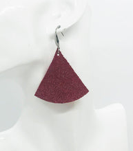 Load image into Gallery viewer, Crimson Dazzle Leather Earrings - E19-1037