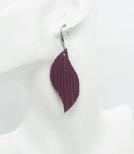 Load image into Gallery viewer, Genuine Leather Earrings - E19-1050