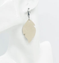 Load image into Gallery viewer, Genuine Leather Earrings - E19-1133