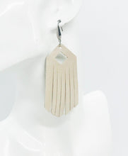 Load image into Gallery viewer, Champagne Leather Earrings - E19-1152