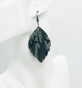 Jungle Gray Camo Leather Earrings - E19-1166