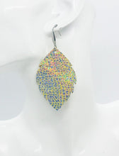 Load image into Gallery viewer, Silver Halo on Bananna Leather Earrings - E19-1221