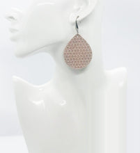 Load image into Gallery viewer, Triangle Firm Italian Leather Earrings - E19-1541