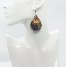 Load image into Gallery viewer, Floral Metallic Gold Leather Earrings - E19-1623