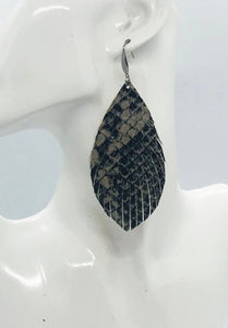 Fringe Snake Skin Leather Earrings - E19-1872
