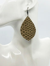 Load image into Gallery viewer, Tan Snake Skin Leather Earrings - E19-2002