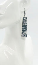 Load image into Gallery viewer, Glitter Leopard Leather Earrings - E19-2337