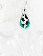 Load image into Gallery viewer, Cheetah and Aqua Leather Earrings - E19-2817