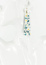 Load image into Gallery viewer, Daisy Leather Earrings - E19-2826