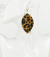 Load image into Gallery viewer, Leopard Cork Earrings - E19-3009