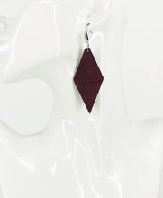 Load image into Gallery viewer, Portuguese Purple Cork Earrings - E19-3055