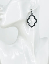 Load image into Gallery viewer, Hematite Quatrefoil Pendant Earrings - E19-3915