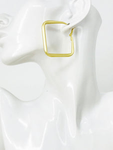Matte Gold Square Hoop Earrings - E19-3931