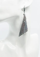 Load image into Gallery viewer, Purple Rainbow Chainmail Earrings - E19-448