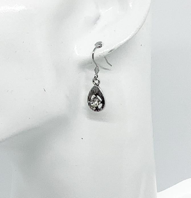Rhinestone Dangle Earrings - E19-548