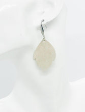 Load image into Gallery viewer, Youth Genuine Leather Earrings - E19-678