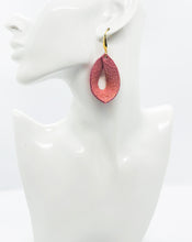 Load image into Gallery viewer, Rose Gold on Pink Leather Earrings - E19-899