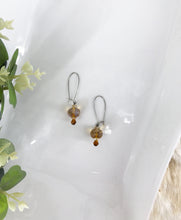 Load image into Gallery viewer, Glass Bead Earrings - E808
