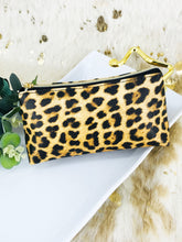 Load image into Gallery viewer, Medium Size Leopard Cosmetic Bag- HB125